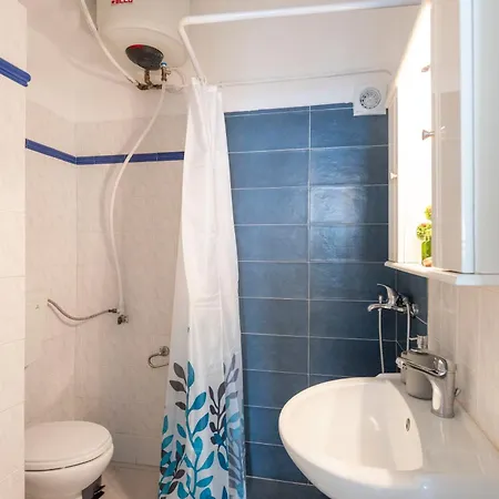 Paroikia Pebble Apartman *